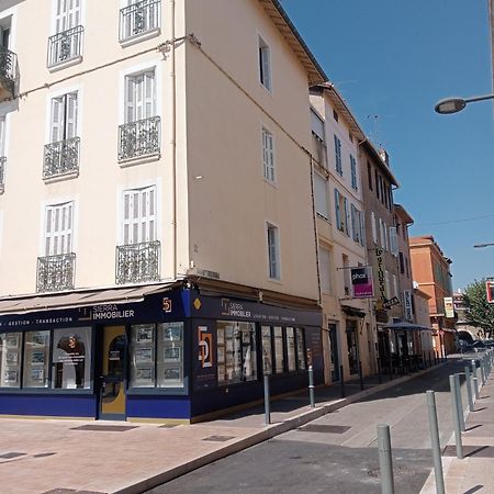 Lou Pescadou Apartamento Saint-Raphaël Exterior foto