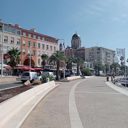 Lou Pescadou Apartamento Saint-Raphaël Exterior foto